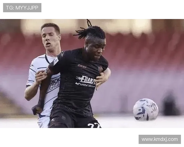 三月后库普梅纳斯首次双响之夜 三月后库普梅纳斯首次双响之夜