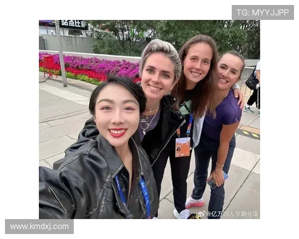 梦幻联动隋文静访圣西罗球场尽显冰上风采